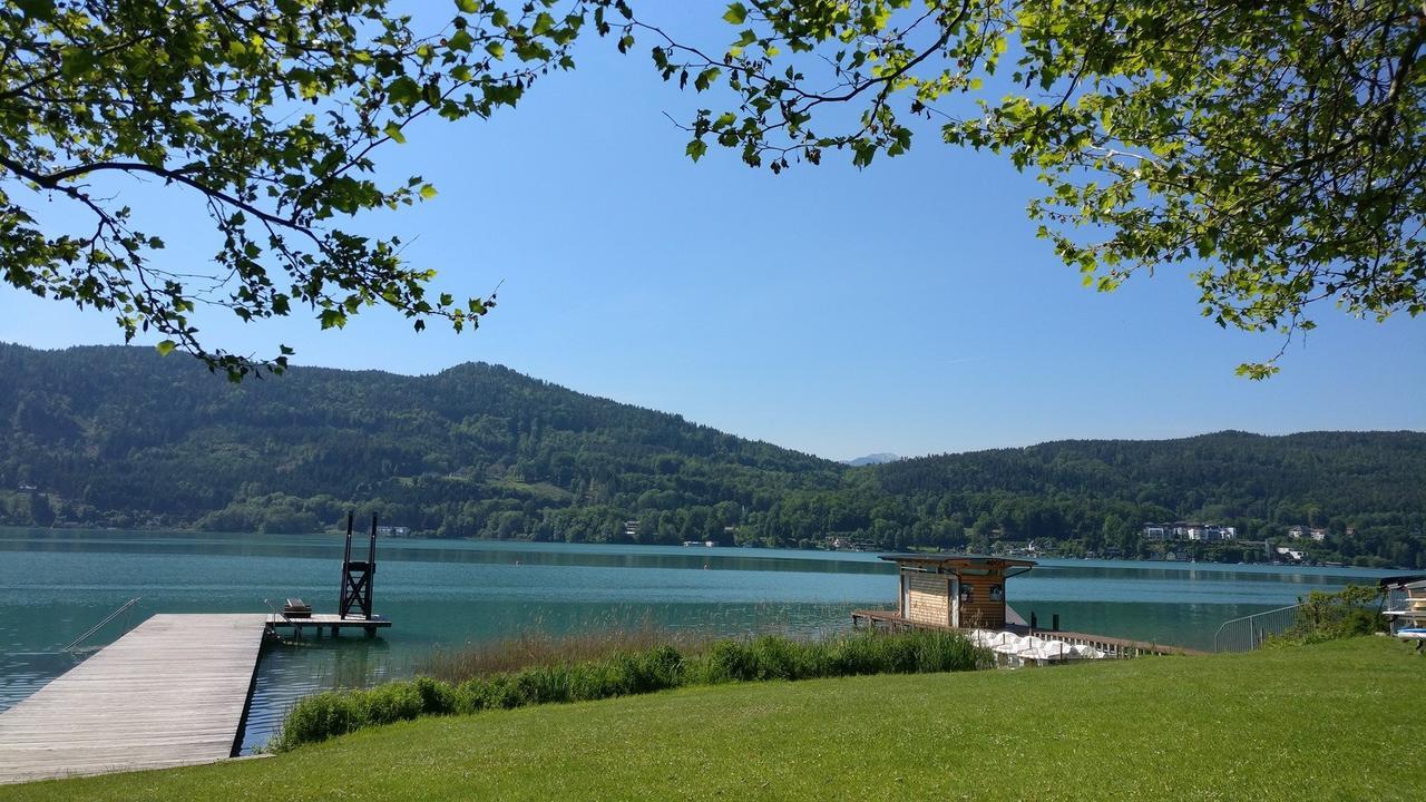 Hotel Garni Seeroesl Am Woerthersee , Kaernten Krumpendorf Exterior foto