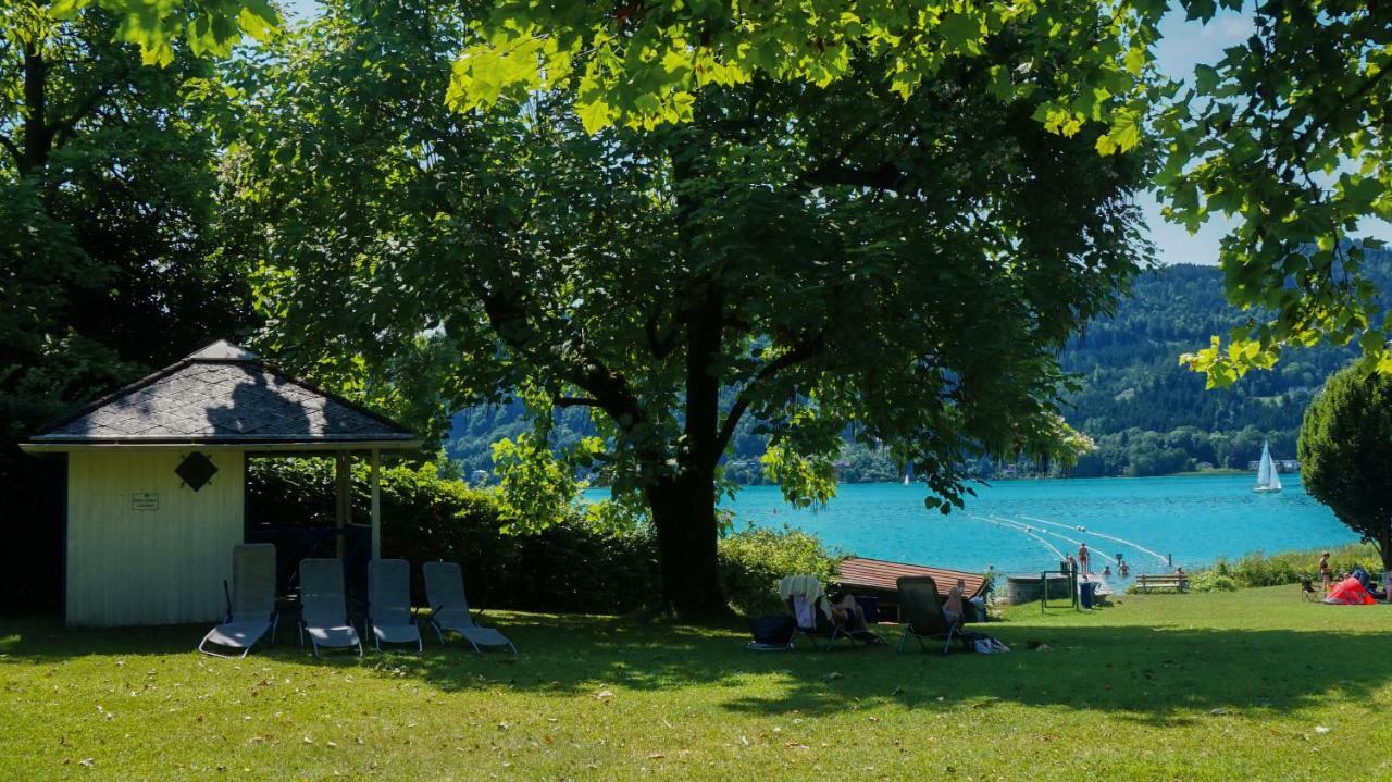 Hotel Garni Seeroesl Am Woerthersee , Kaernten Krumpendorf Exterior foto
